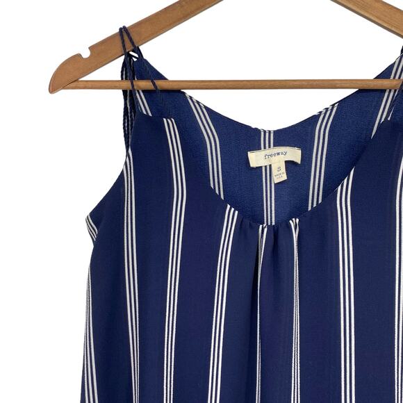 FREEWAY Tassel Tie Strap V Neck Tank Top Nautical Blue White Size Small Coastal - Picture 2 of 7